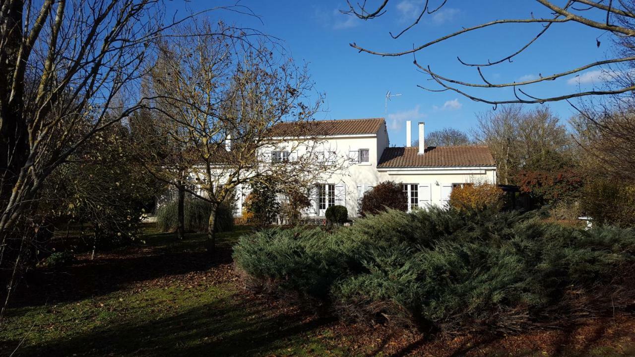 L'Abri D'Emilie Villa Saint-Xandre Exterior foto