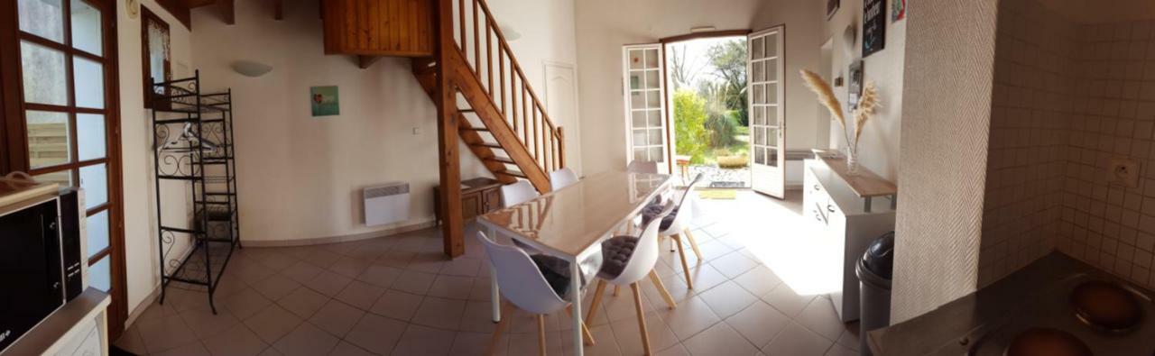L'Abri D'Emilie Villa Saint-Xandre Exterior foto